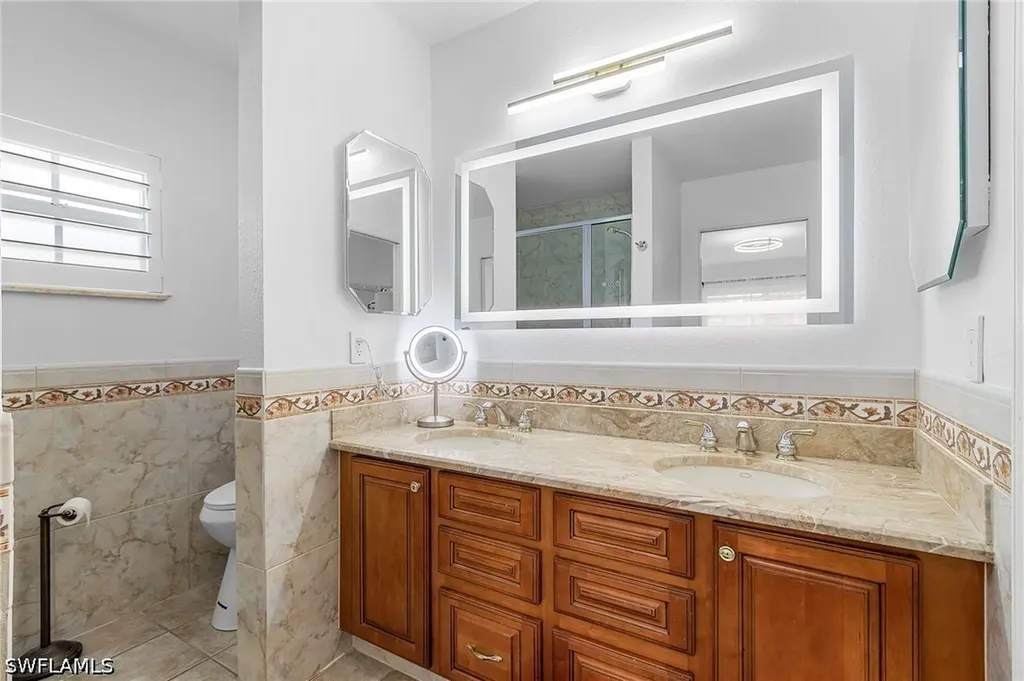 760 Wiggins Lake Drive Naples FL 34110