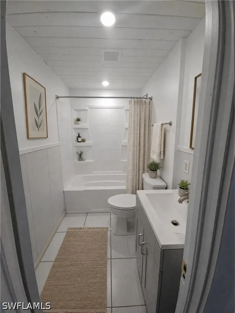 2657 Lafayette Street Fort Myers FL 33916