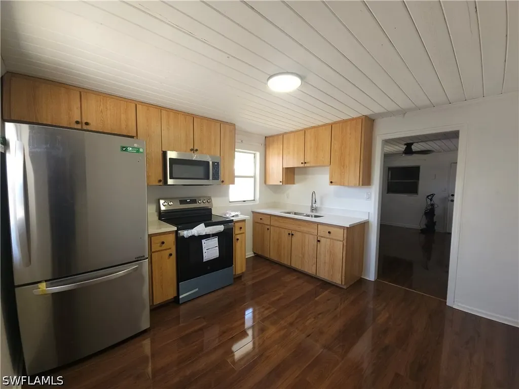 2657 Lafayette Street Fort Myers FL 33916