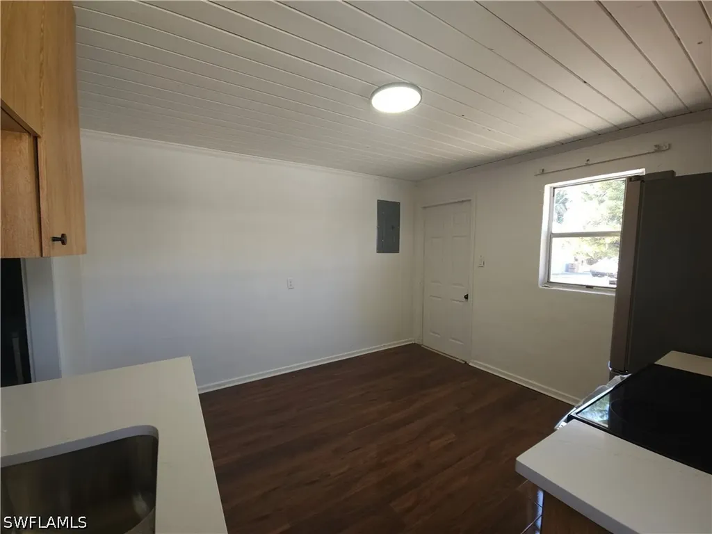 2657 Lafayette Street Fort Myers FL 33916
