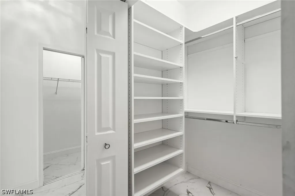3972 Ruxton Road Naples FL 34116