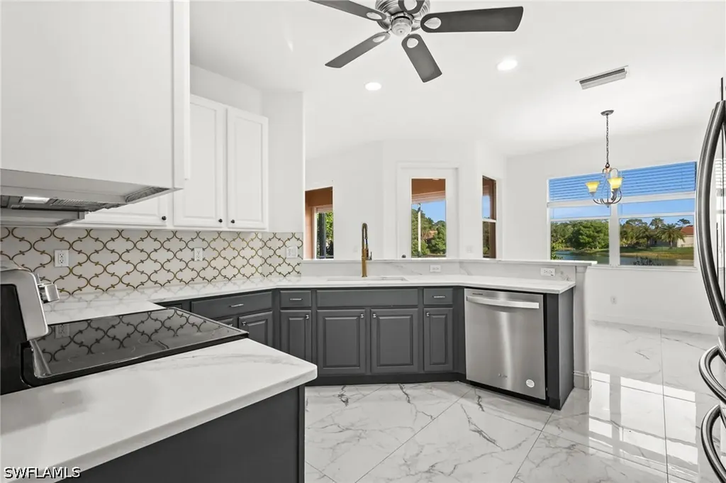 3972 Ruxton Road Naples FL 34116