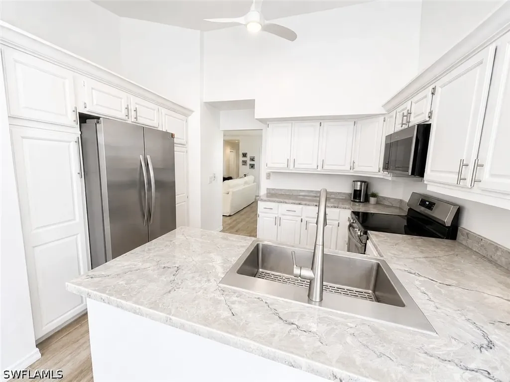 27123 Kindlewood Lane Bonita Springs FL 34134