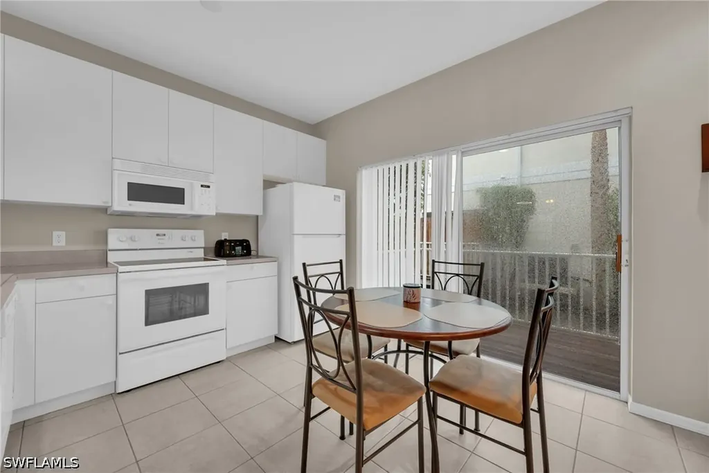 3280 Lindsey Lane Naples FL 34109