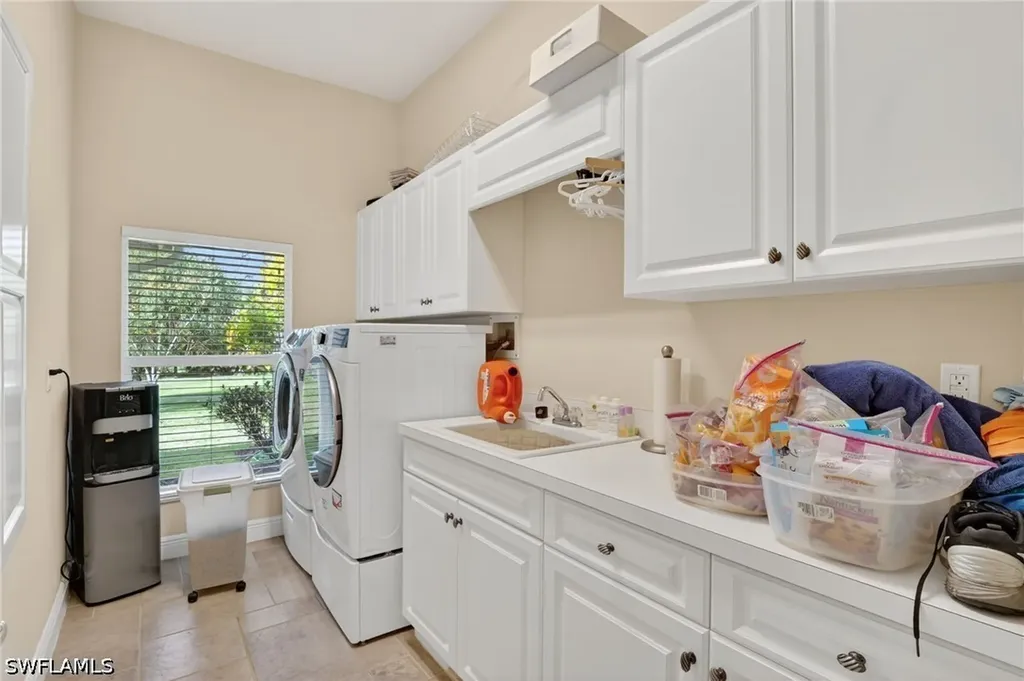 1964 Rialto Way Alva FL 33920
