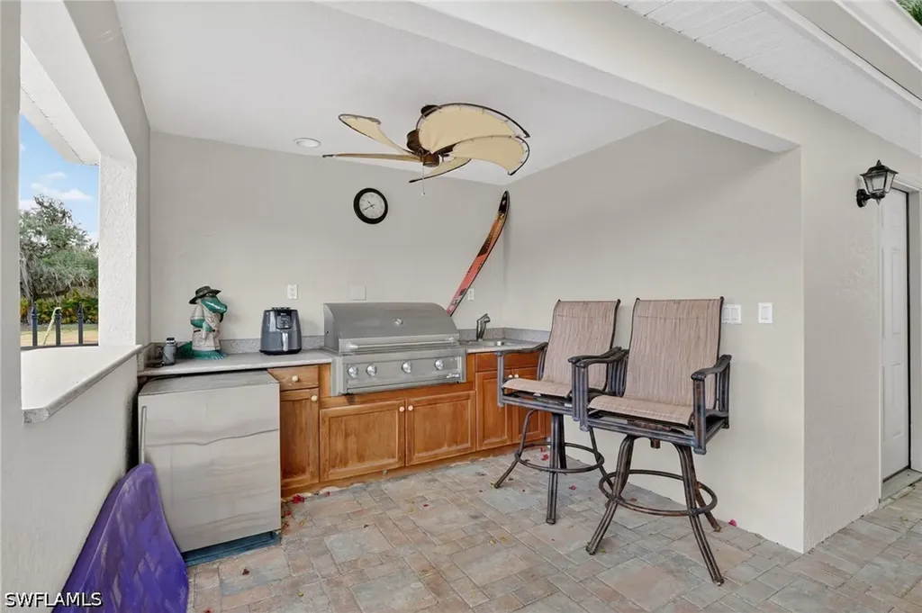 1964 Rialto Way Alva FL 33920