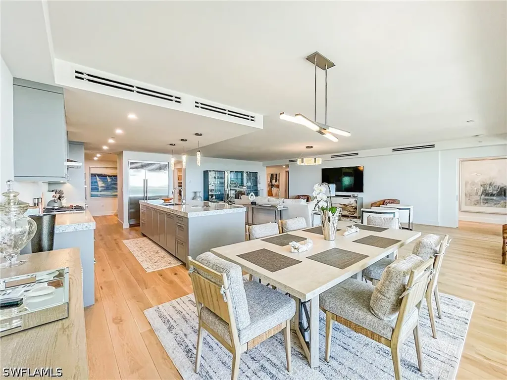 13925 Old Coast Road Naples FL 34110