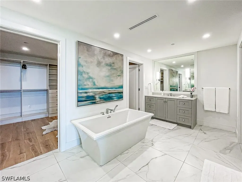 13925 Old Coast Road Naples FL 34110