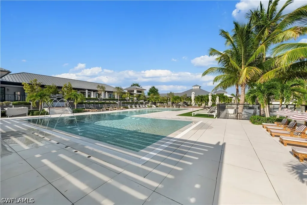 13925 Old Coast Road Naples FL 34110