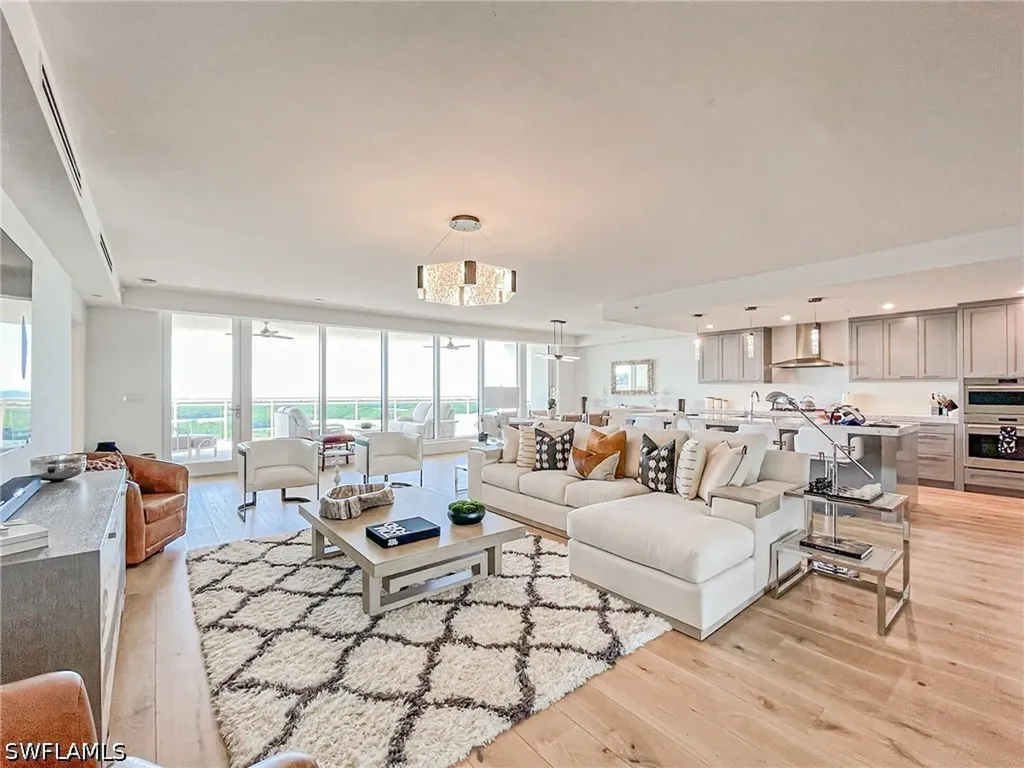 13925 Old Coast Road Naples FL 34110