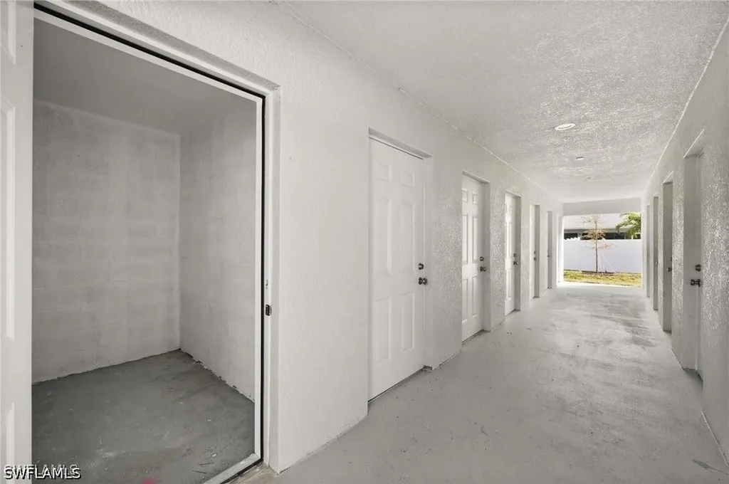 3815 Chiquita Boulevard S Cape Coral FL 33914