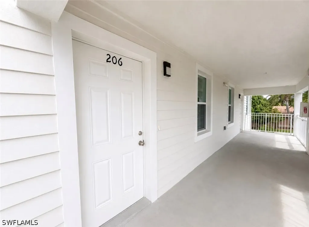 3815 Chiquita Boulevard S Cape Coral FL 33914