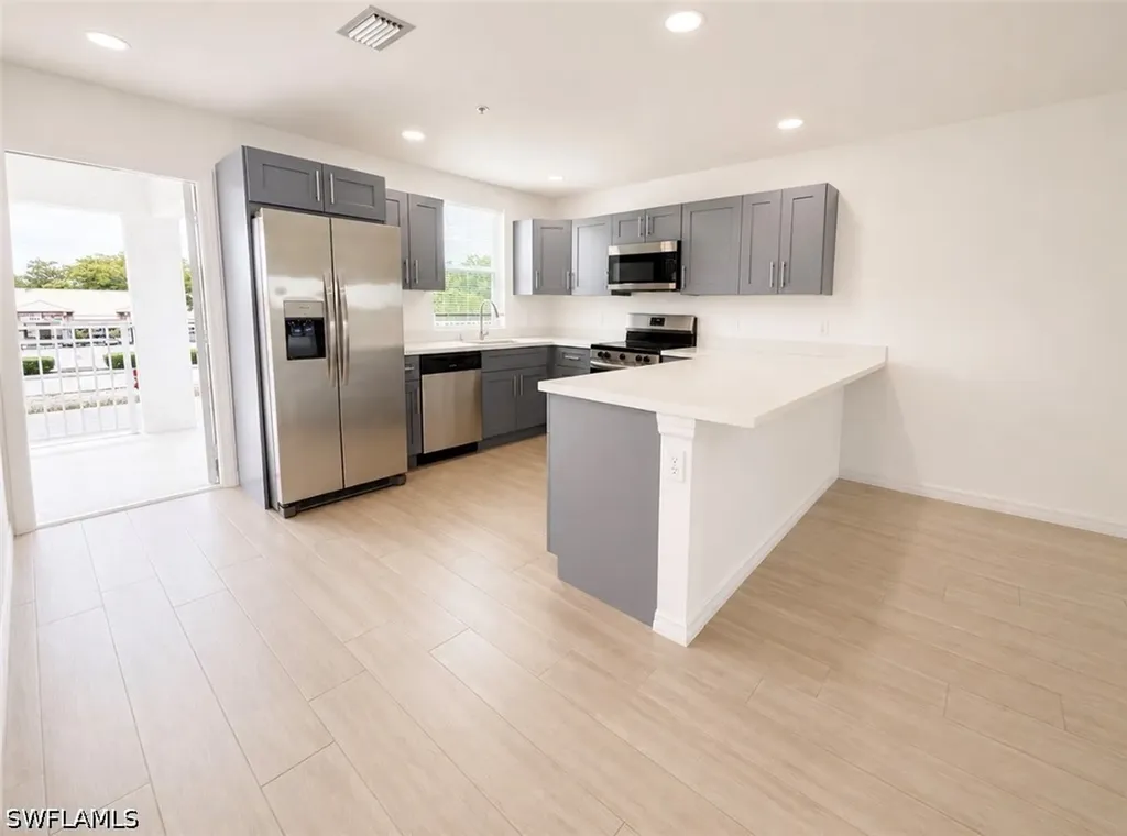 3815 Chiquita Boulevard S Cape Coral FL 33914