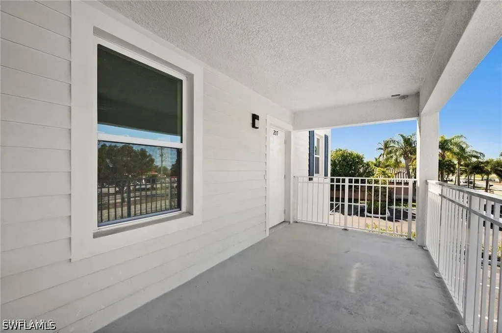 3815 Chiquita Boulevard S Cape Coral FL 33914