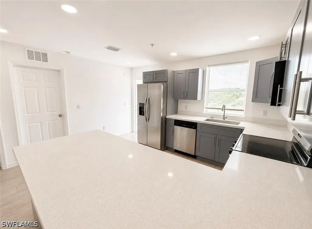 3815 Chiquita Boulevard S Cape Coral FL 33914