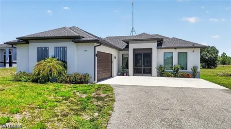 2973 47TH Avenue NE Naples FL 34120