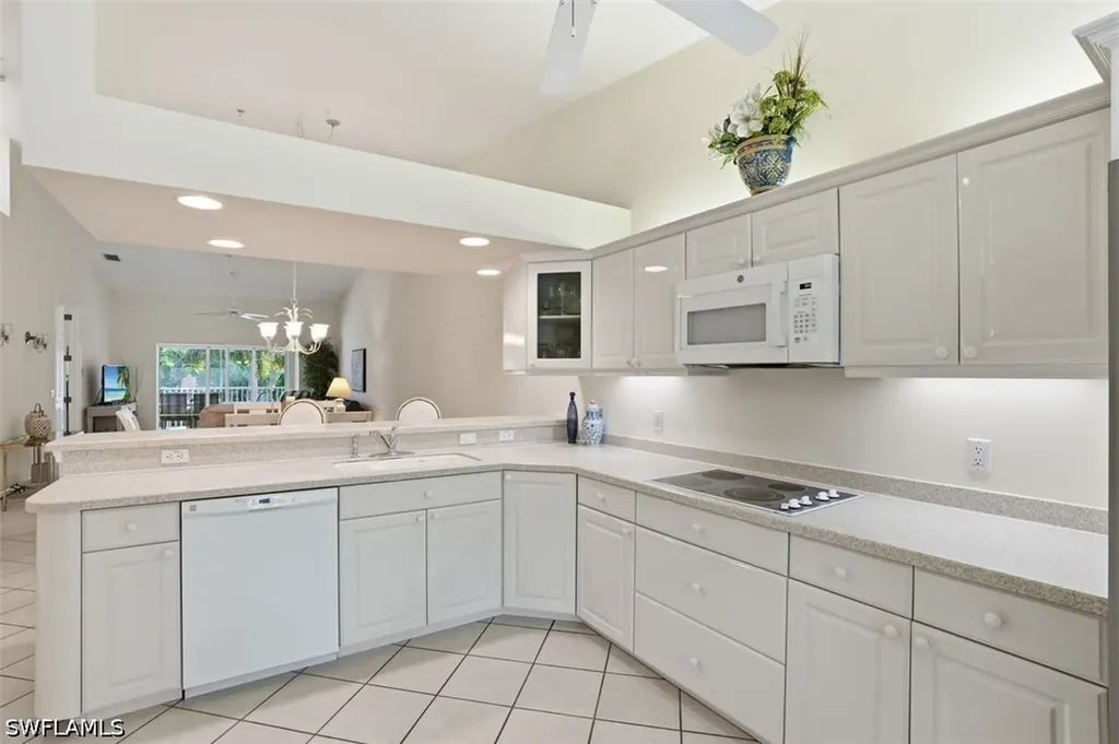2365 Hidden Lake Drive Naples FL 34112
