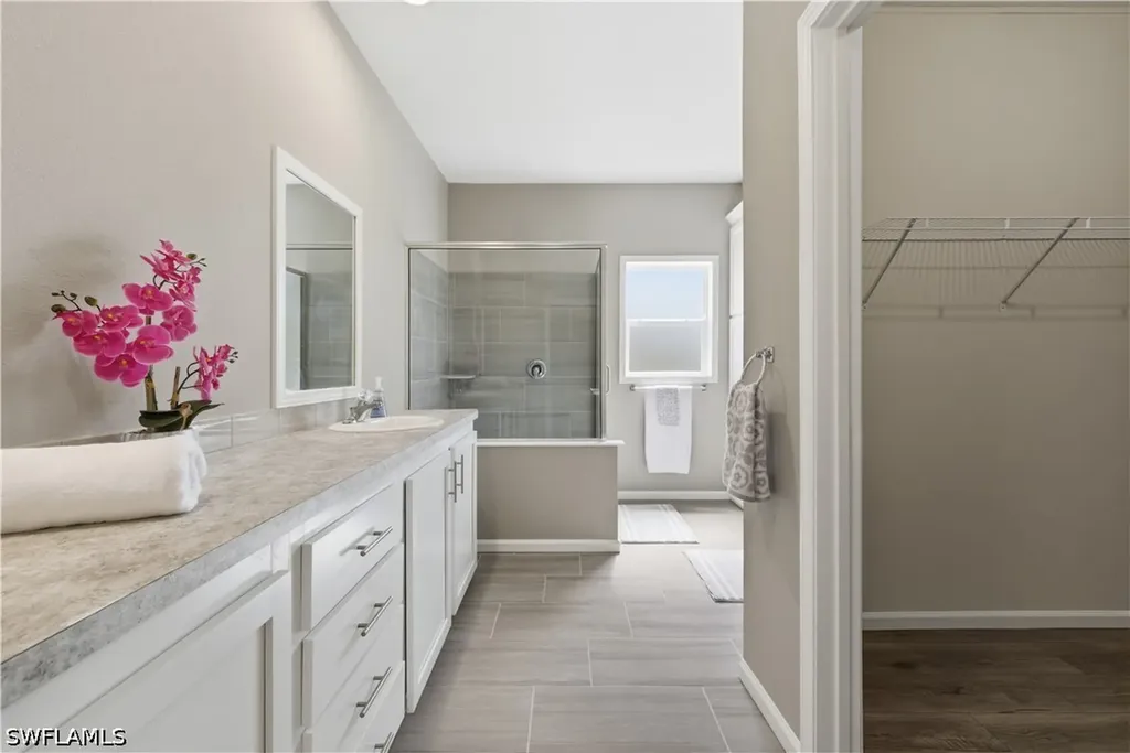 24 Red Poinciana Drive Fort Myers FL 33908