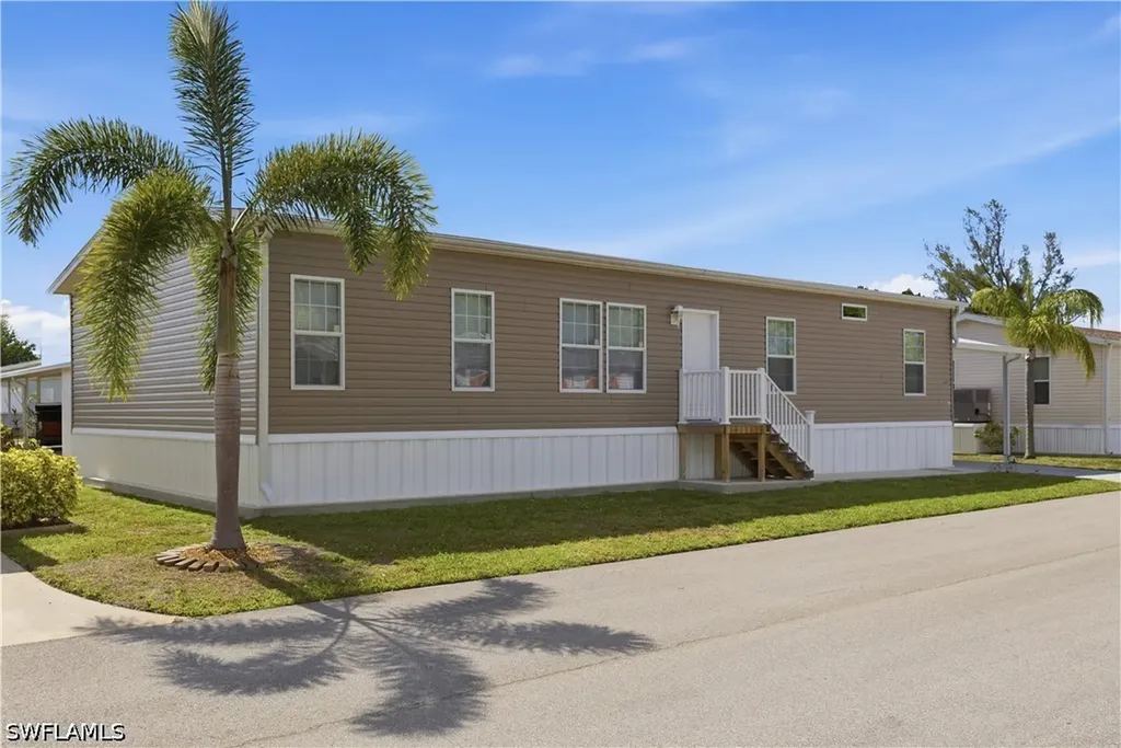 24 Red Poinciana Drive Fort Myers FL 33908