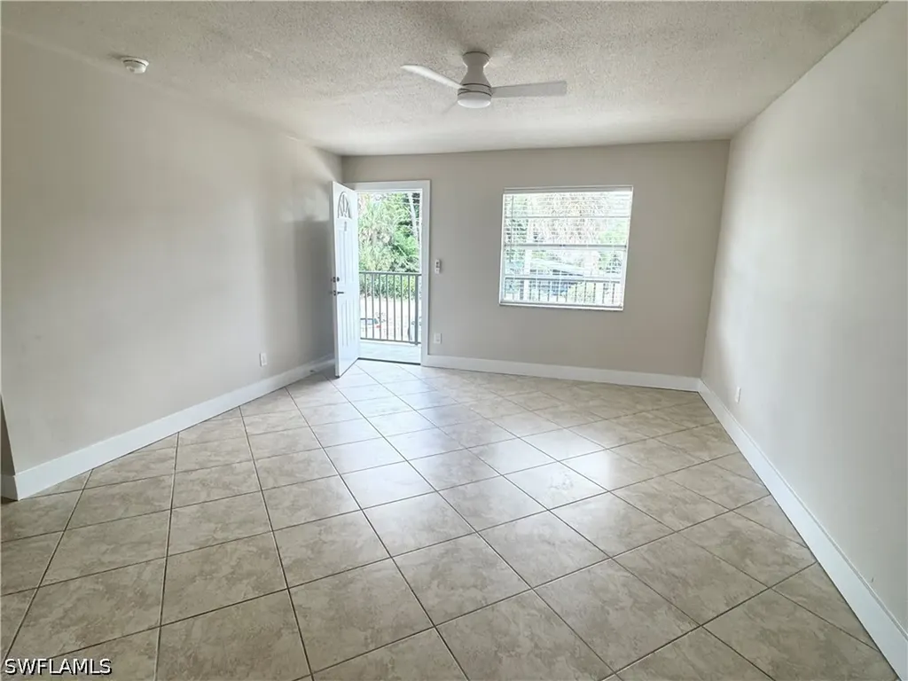 10725 Wilson Street Bonita Springs FL 34135