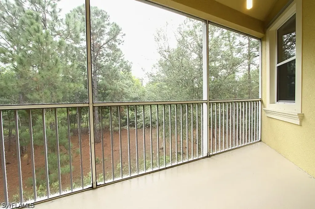1315 Mariposa Circle Naples FL 34105