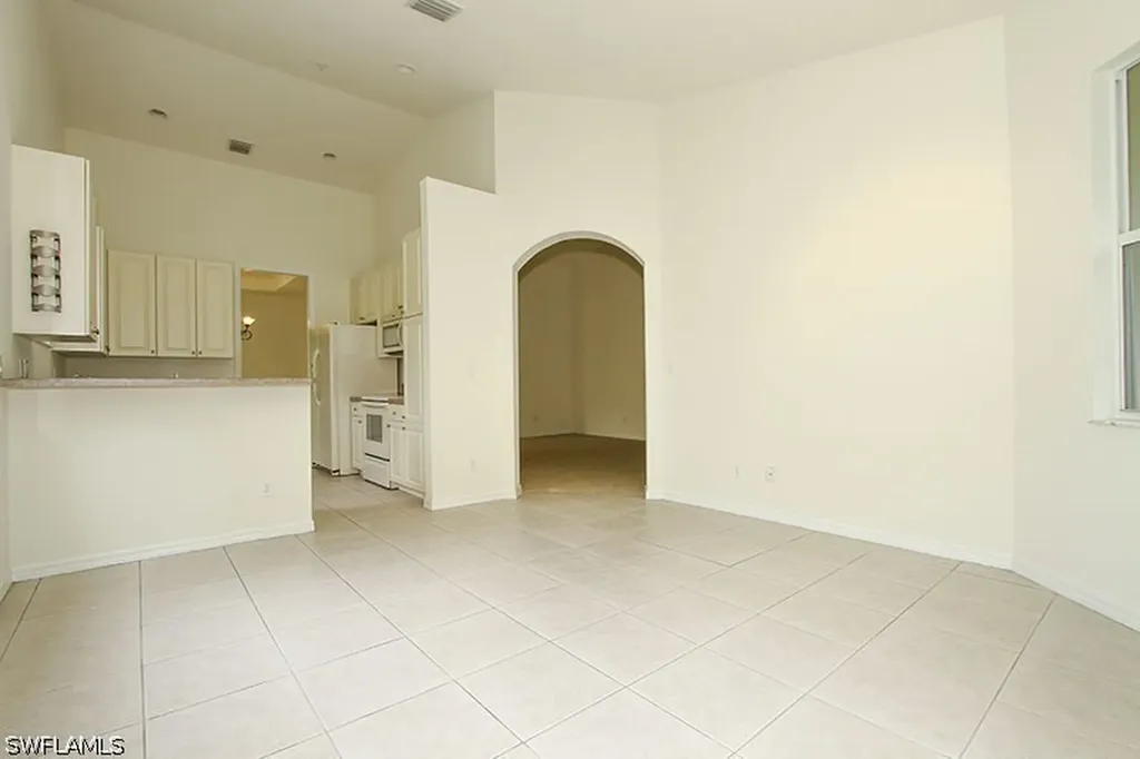 1315 Mariposa Circle Naples FL 34105
