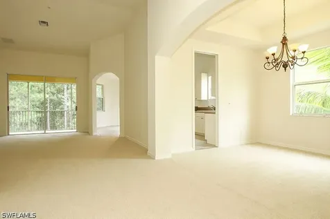 1315 Mariposa Circle Naples FL 34105