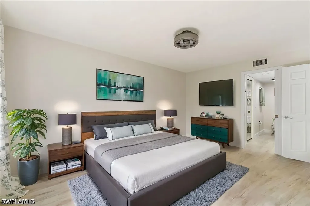 1526 Oyster Catcher Point Naples FL 34105