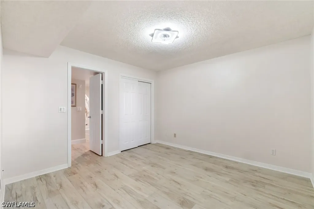 1526 Oyster Catcher Point Naples FL 34105