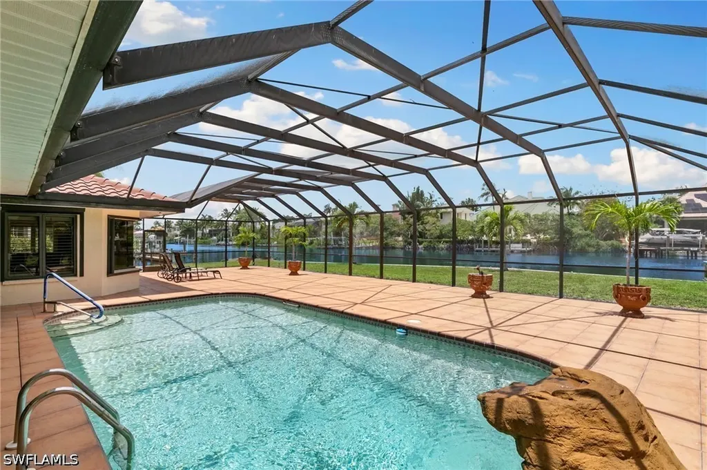 Bonita Springs FL, 27565 Imperial Shores Boulevard