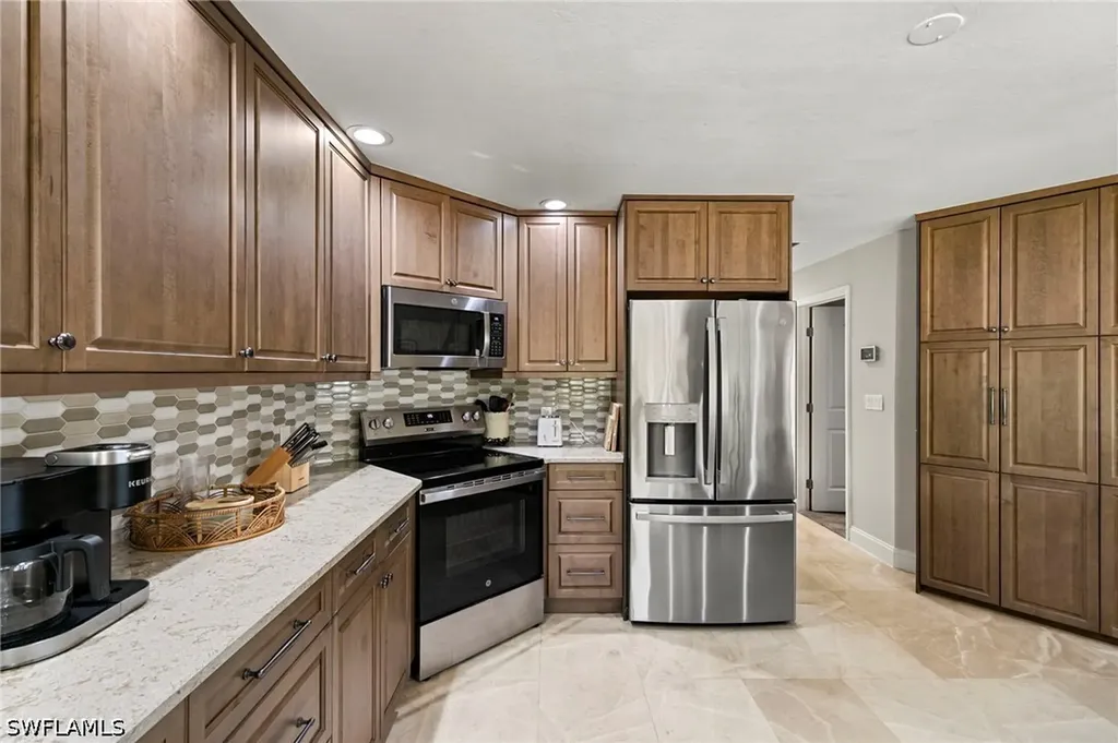27565 Imperial Shores Boulevard Bonita Springs FL 34134