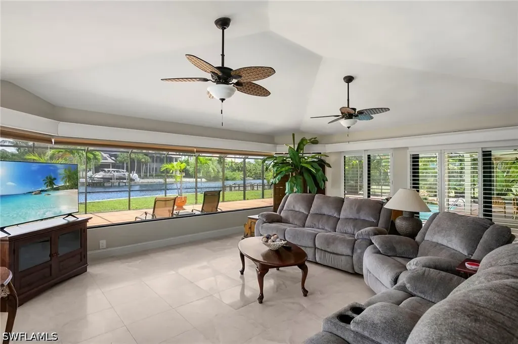 27565 Imperial Shores Boulevard Bonita Springs FL 34134