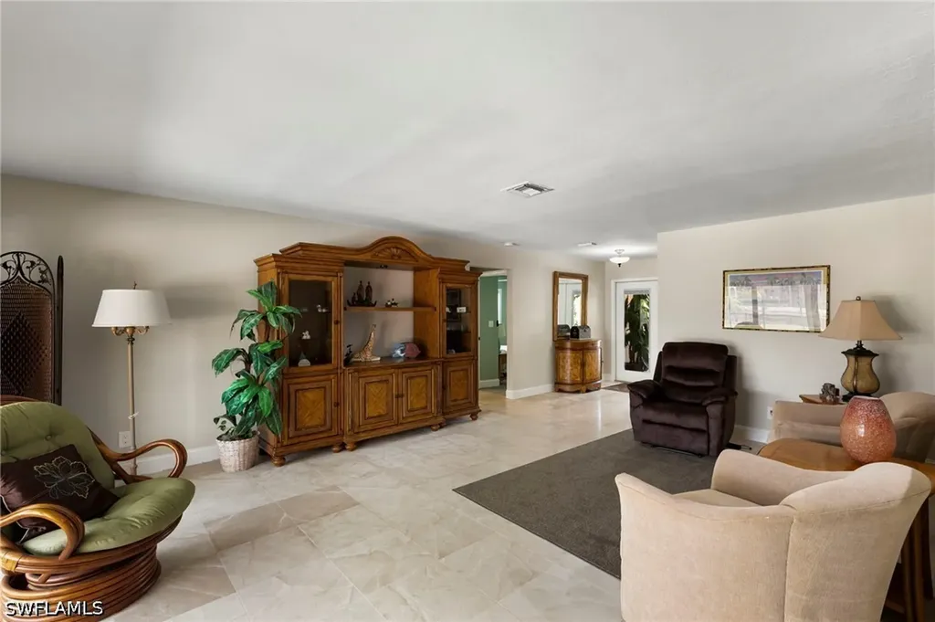 27565 Imperial Shores Boulevard Bonita Springs FL 34134
