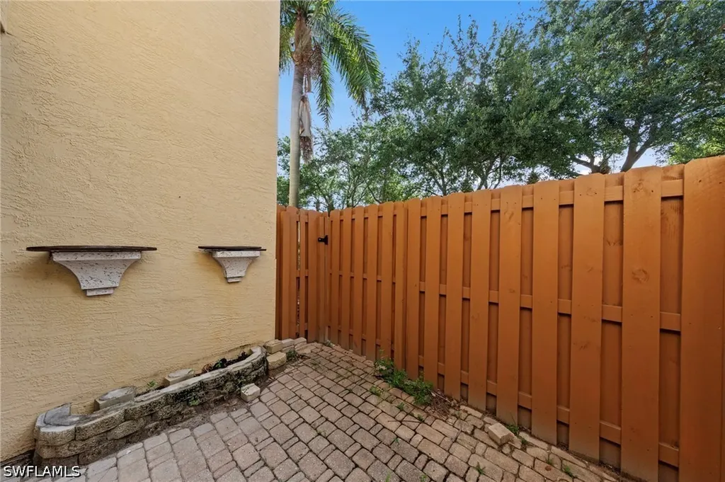 4109 Bellasol Circle Fort Myers FL 33916