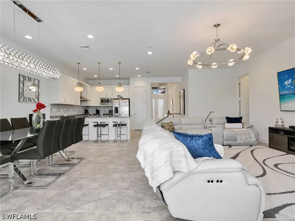 12779 Woodbury Drive Estero FL 33928