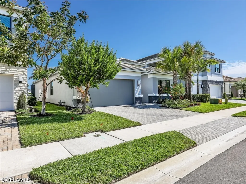 12779 Woodbury Drive Estero FL 33928