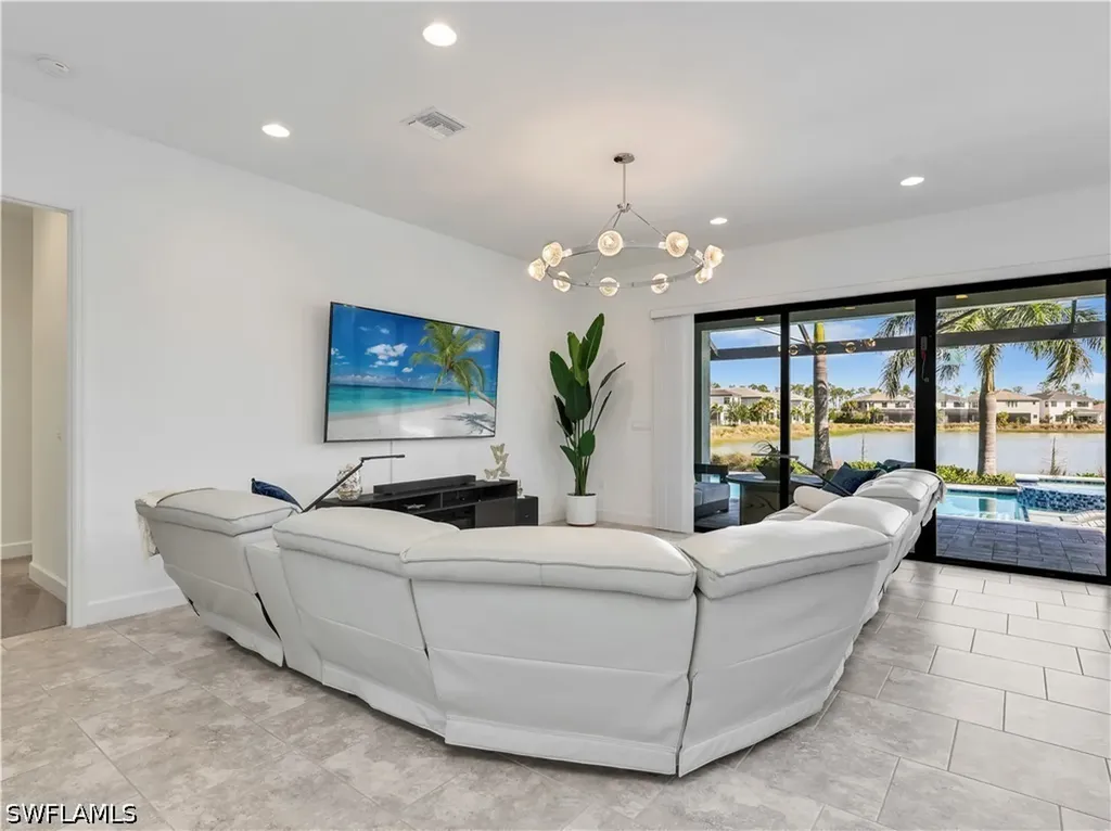 12779 Woodbury Drive Estero FL 33928