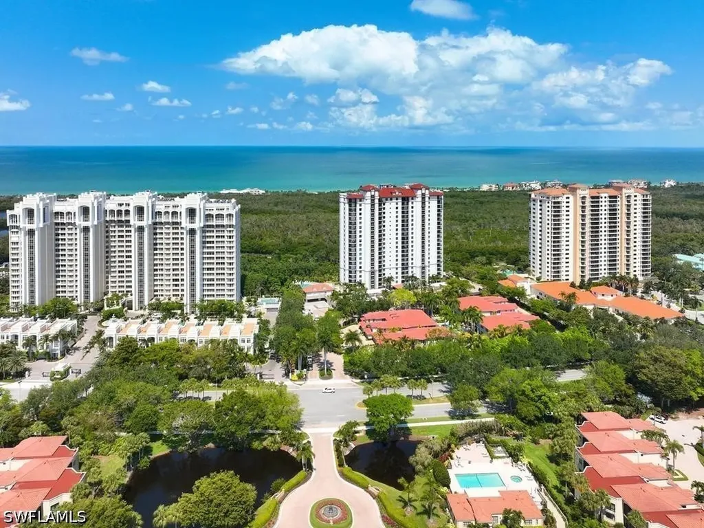 7225 Pelican Bay Boulevard Naples FL 34108