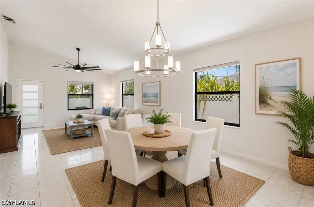594 108th Avenue N Naples FL 34108