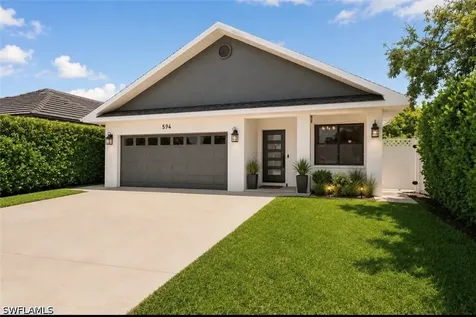 594 108TH Avenue N Naples FL 34108
