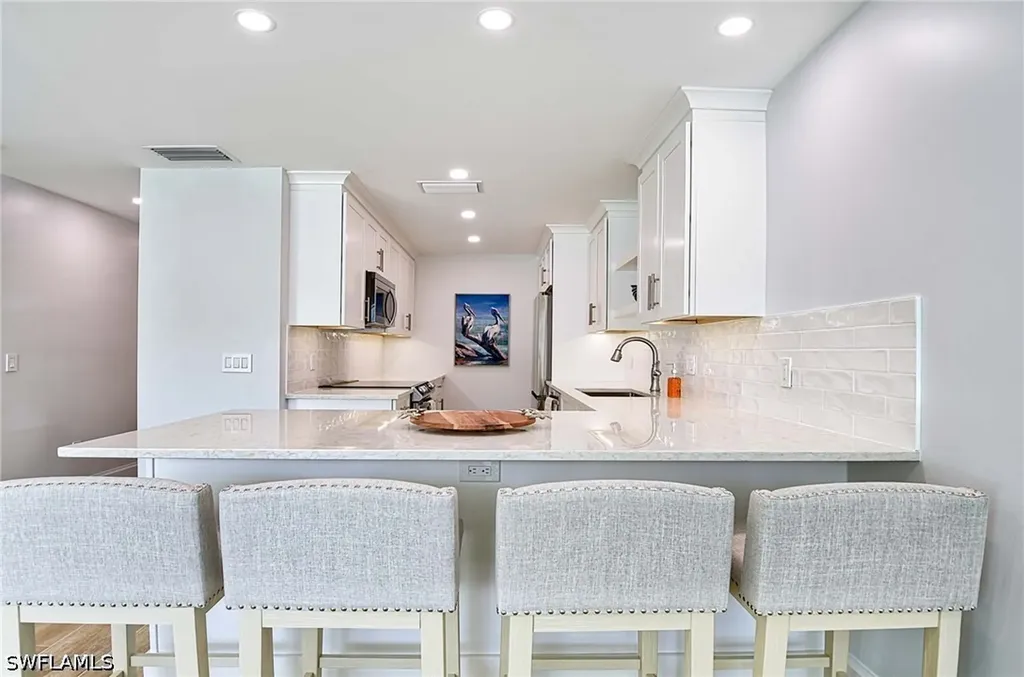 2100 Gulf Shore Boulevard N Naples FL 34102