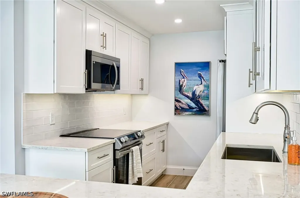 2100 Gulf Shore Boulevard N Naples FL 34102