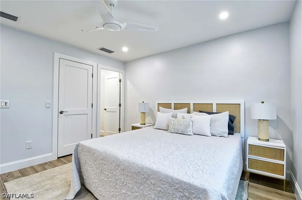 2100 Gulf Shore Boulevard N Naples FL 34102