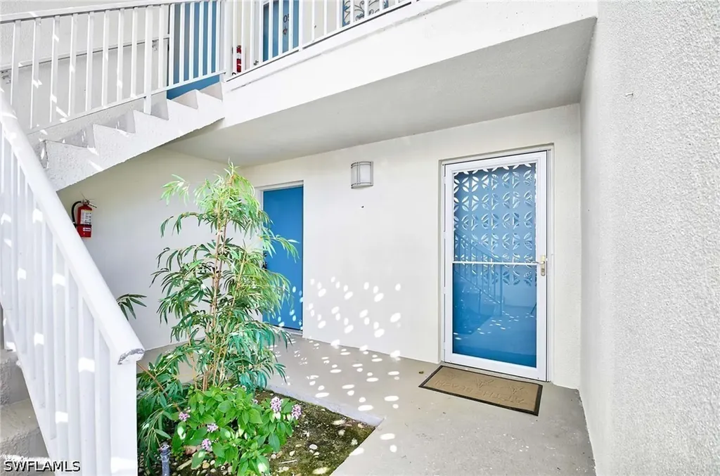 2100 Gulf Shore Boulevard N Naples FL 34102