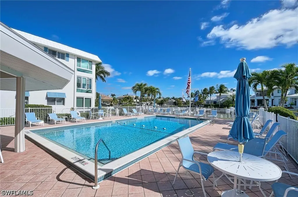 2100 Gulf Shore Boulevard N Naples FL 34102