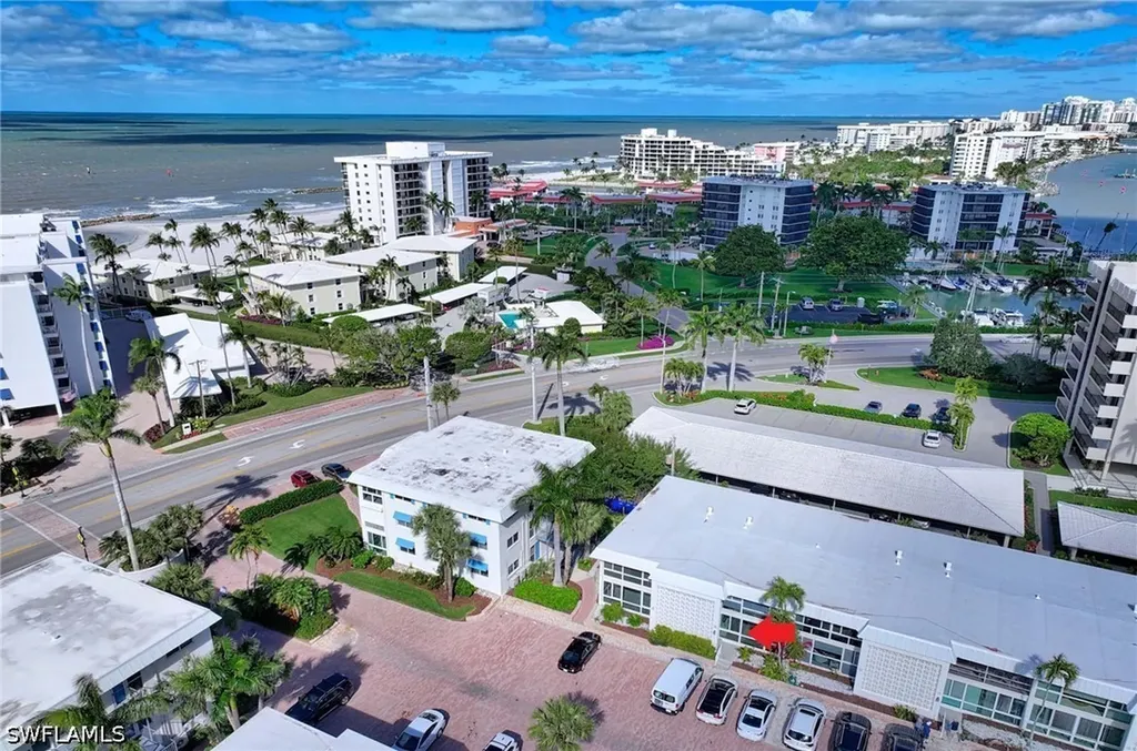 2100 Gulf Shore Boulevard N Naples FL 34102
