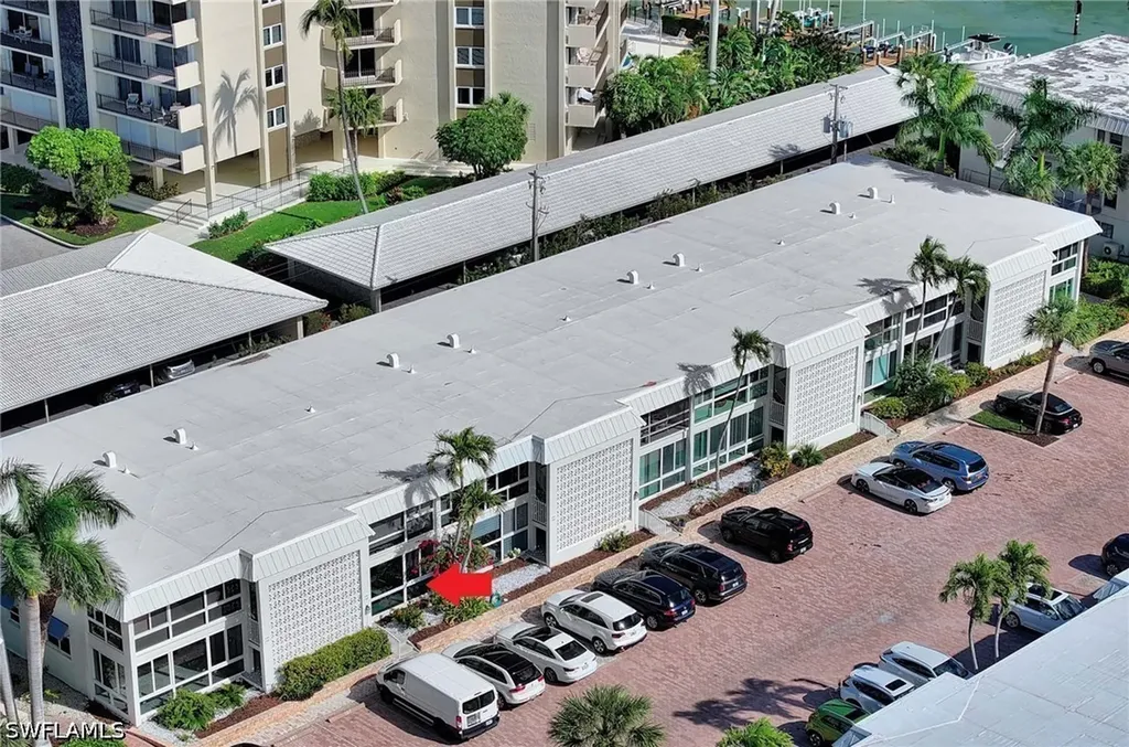 2100 Gulf Shore Boulevard N Naples FL 34102