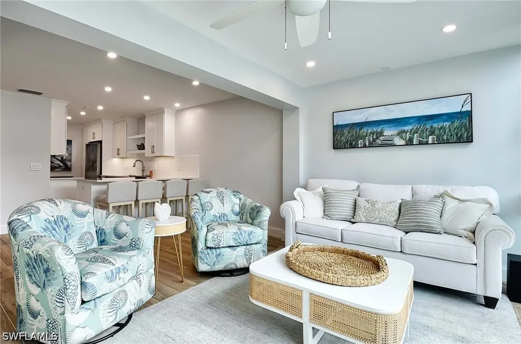 2100 Gulf Shore Boulevard N Naples FL 34102