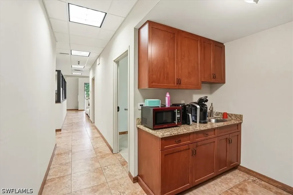 2224 Trade Center Way Naples FL 34109