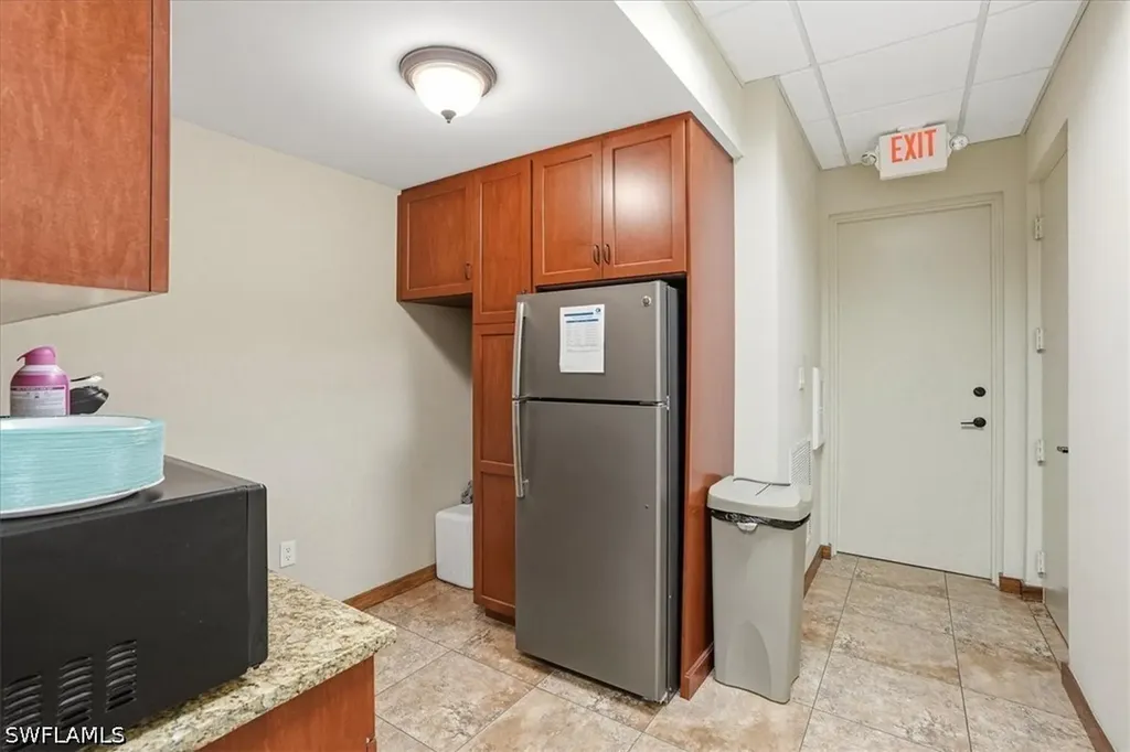 2224 Trade Center Way Naples FL 34109